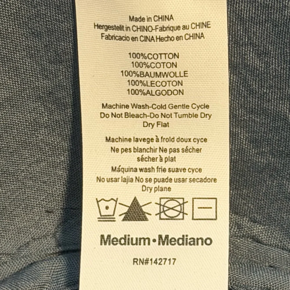 Fender Black and Gray Hat with Socks - Picture 6 of 7